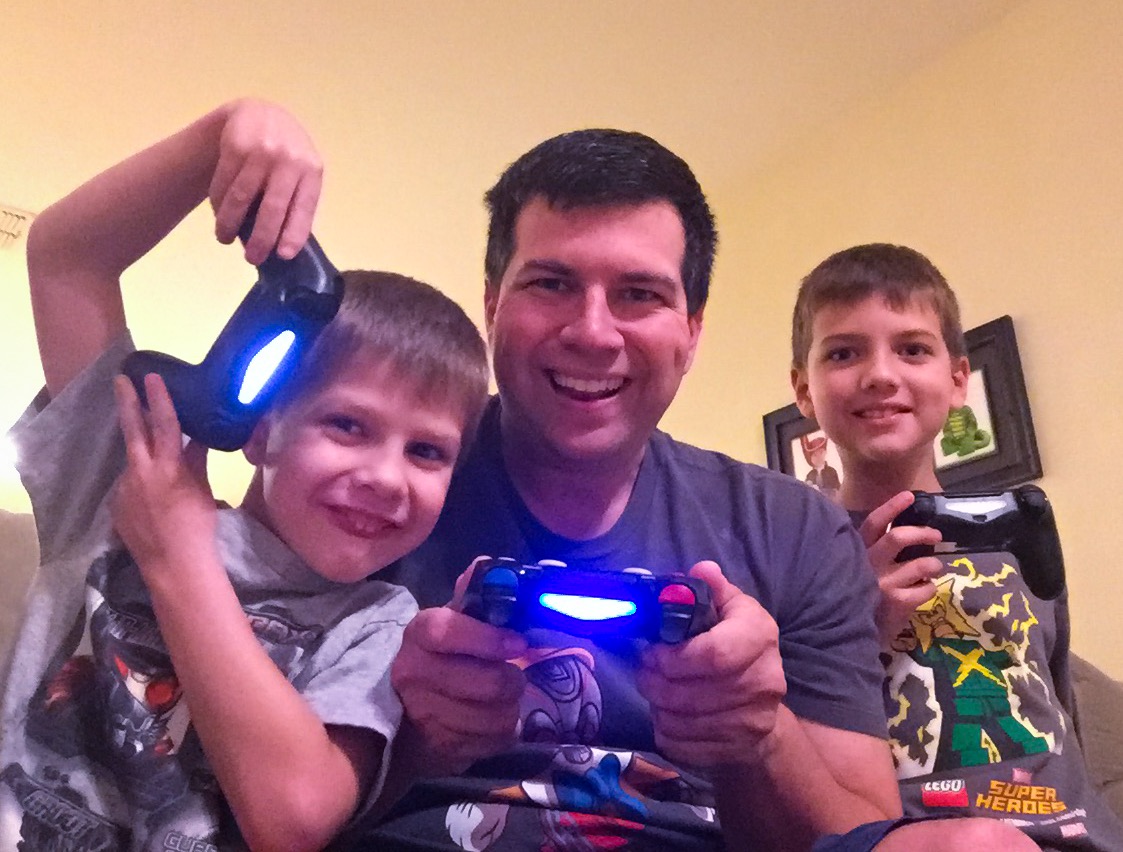 Featured Image for Bache Family: Lego Superhero Dad 