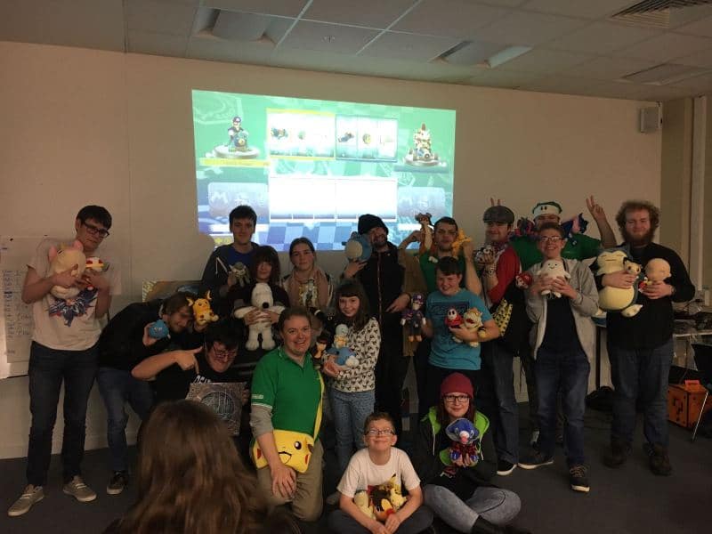 Featured Image for Haigh Family: Discover Nintendo Street Pass Gaming Events Near You